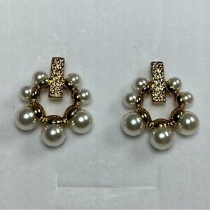 —  Unique Gold  Circular Post Back Pearl Drop  Earrings
